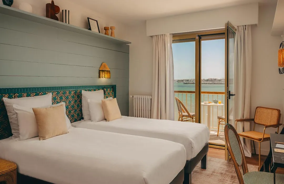 Hotel Les Brises-1